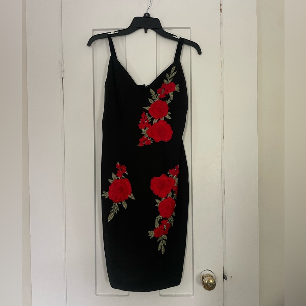 Charlotte Russe V-neck Midi Thin Straped Dress